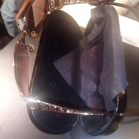 Vintage Fendi zucca sunglasses cut out F logo gold rectangle frame - Picture 4 of 6